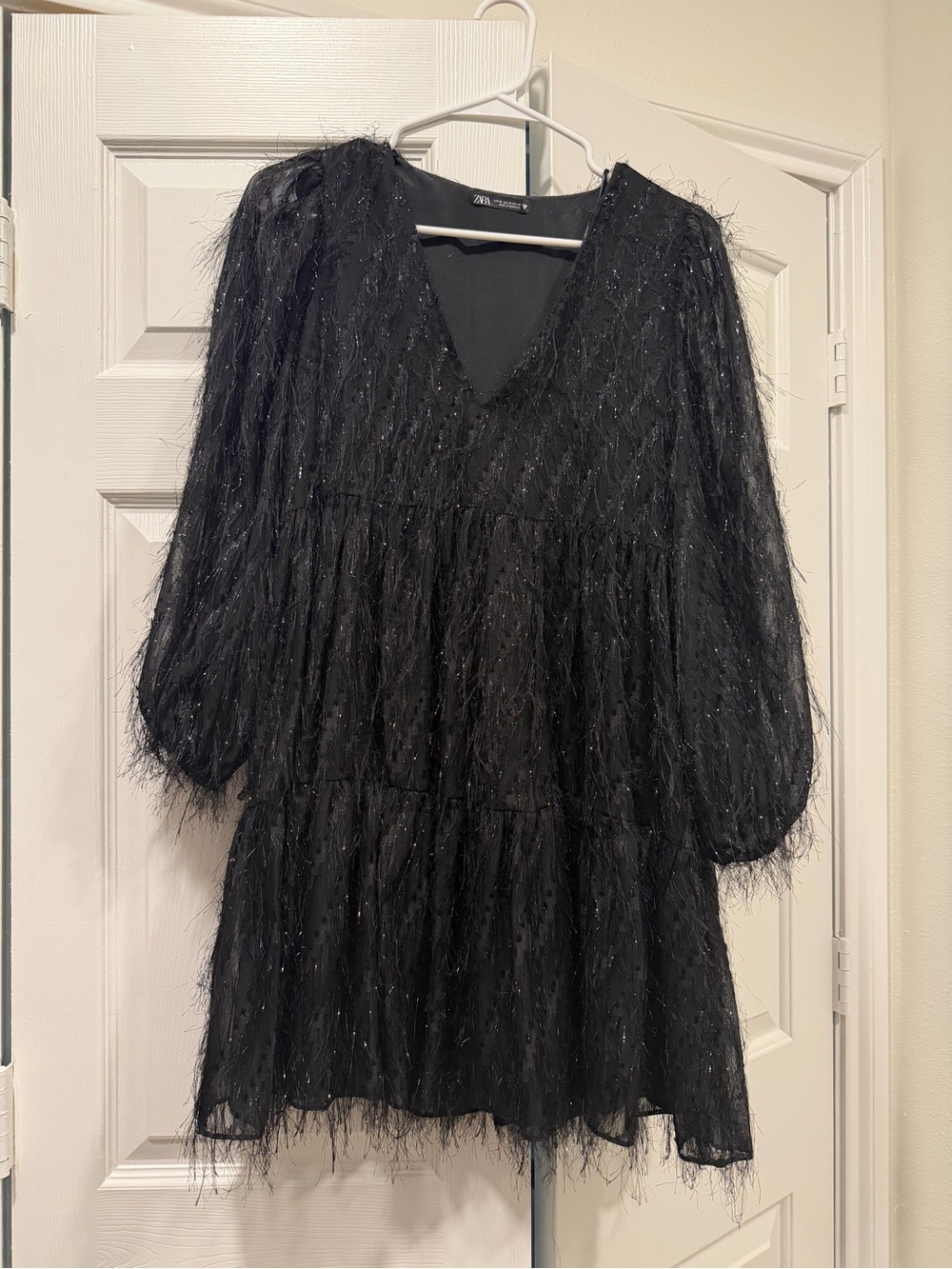 Zara Black V-Neck Tiered Feather-Texture Tunic